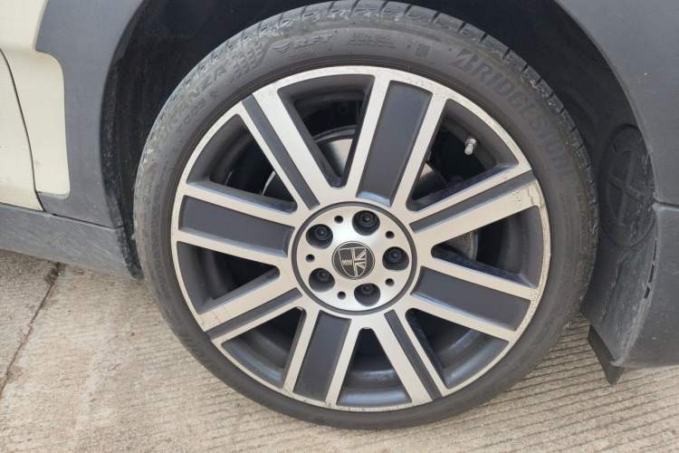Used MINI Clubman 2022 2.0T COOPER S Right Front Wheel Hub