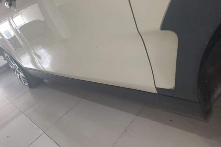 Used MINI Clubman 2022 2.0T COOPER S Right Side Sill