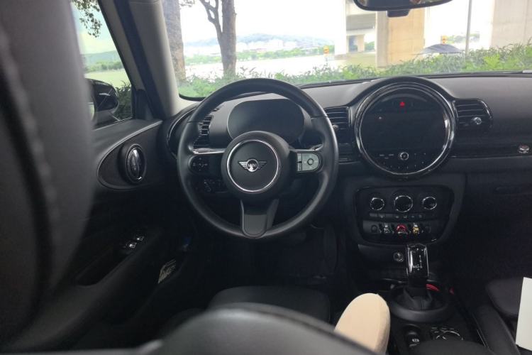 Used MINI Clubman 2022 Updated 1.5T COOPER Steering Wheel