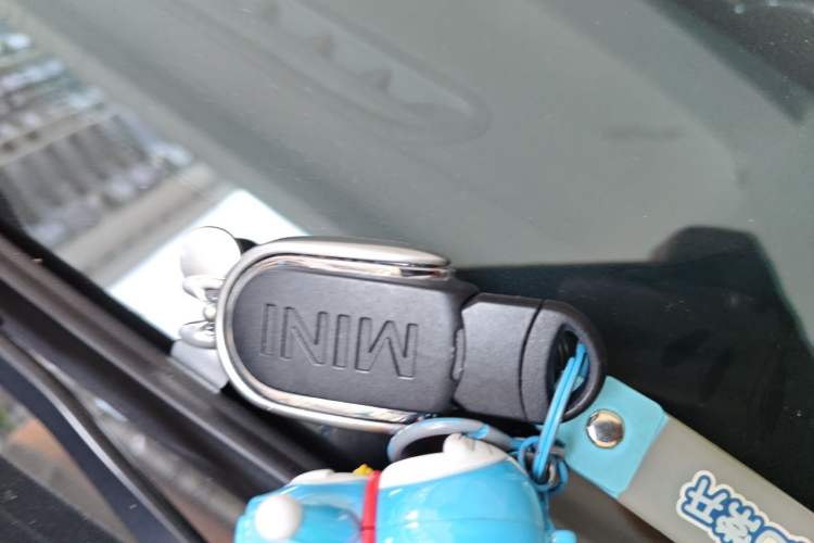 Used MINI Clubman 2022 1.5T ONE Vehicle Key
