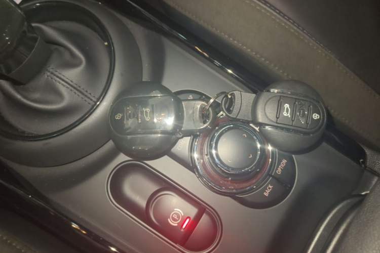 Used MINI Clubman 2022 2.0T COOPER S Vehicle Key