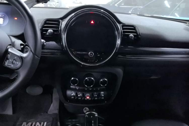 Used MINI Clubman 2022 Updated 2.0T COOPER S Audio And AC Panel