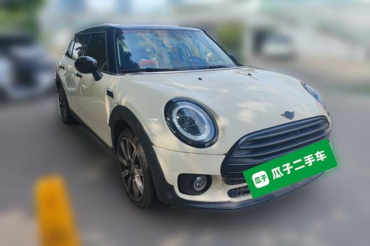 Used MINI Clubman 2022 1.5T COOPER Connoisseur Front Right 45 Deg