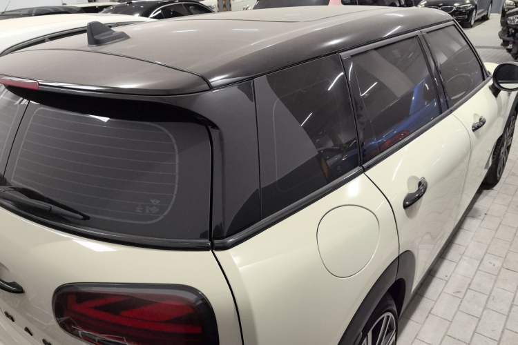 Used MINI Clubman 2022 Updated 2.0T COOPER S Rear Right 45 Deg