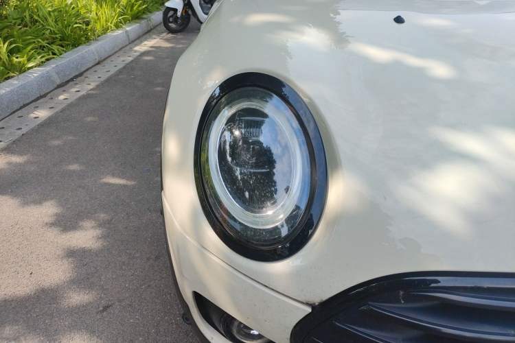 Used MINI Clubman 2022 1.5T COOPER Connoisseur Right Front Headlight