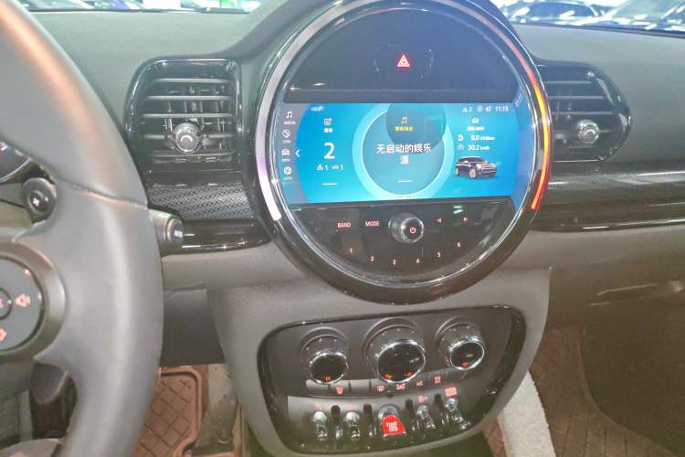 Used MINI Clubman 2023 Revised 2.0T COOPER S Connoisseur Audio And AC Panel