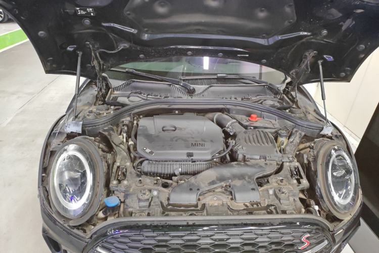 Used MINI Clubman 2023 Revised 2.0T COOPER S Connoisseur Engine Bay