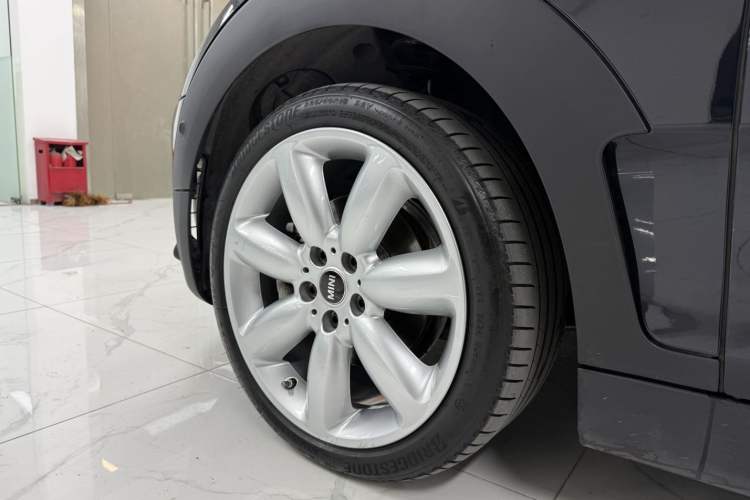 Used MINI Clubman 2023 Refresh 1.5T COOPER Connoisseur Exterior 5