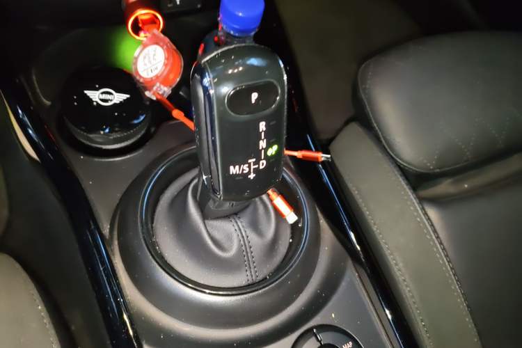 Used MINI Clubman 2023 1.5T COOPER Connoisseur Gear Lever