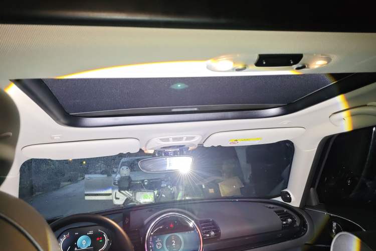 Used MINI Clubman 2023 1.5T COOPER Connoisseur Headliner