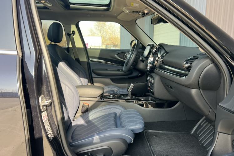 Used MINI Clubman 2023 Refresh 1.5T COOPER Connoisseur Interior 1