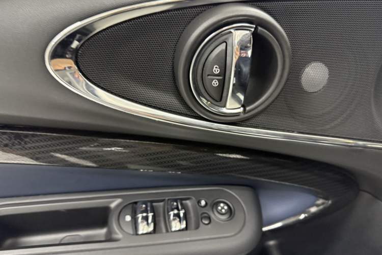 Used MINI Clubman 2023 Refresh 1.5T COOPER Connoisseur Interior 4