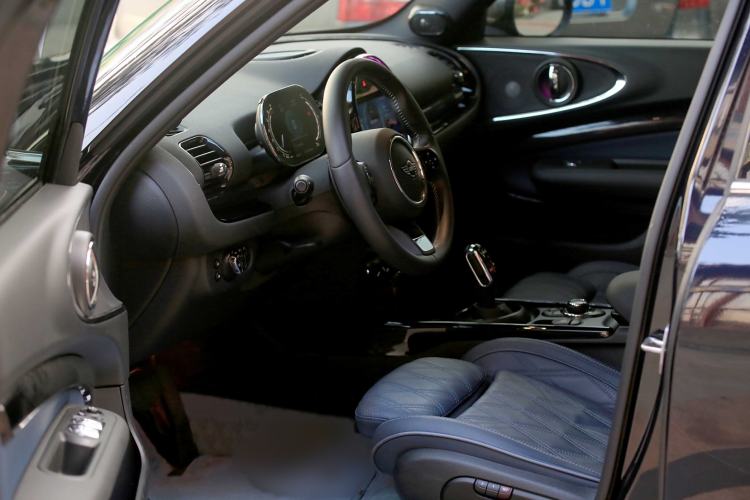 Used MINI Clubman 2023 Revised 2.0T COOPER S Connoisseur Left Front Seat