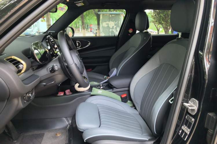 Used MINI Clubman 2023 2.0T COOPER S Free Spirit Special Edition Left Front Seat