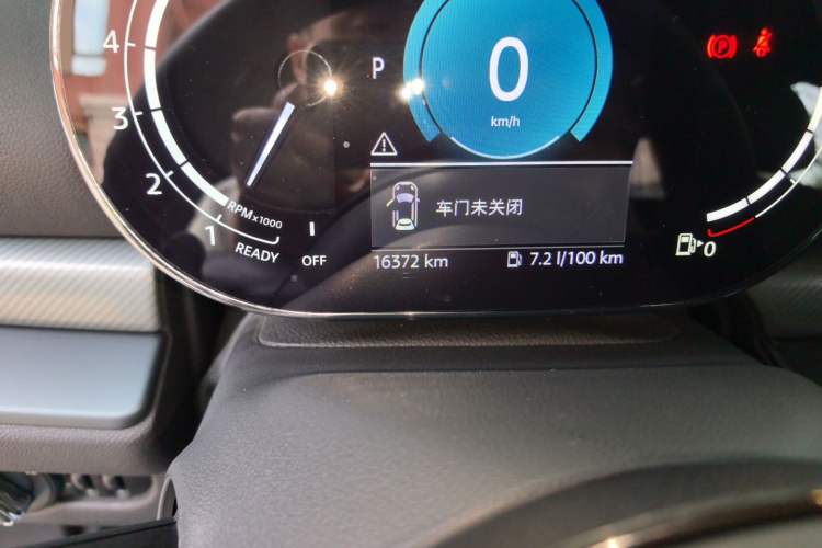 Used MINI Clubman 2023 2.0T COOPER S Free Spirit Special Edition Odometer Close Up
