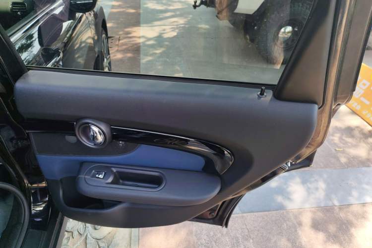Used MINI Clubman 2023 Revised 2.0T COOPER S Connoisseur Right Rear Door Interior