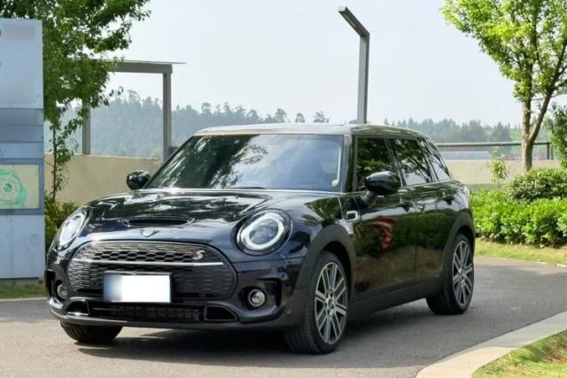 Used MINI Clubman 2023 2.0T COOPER S Connoisseur