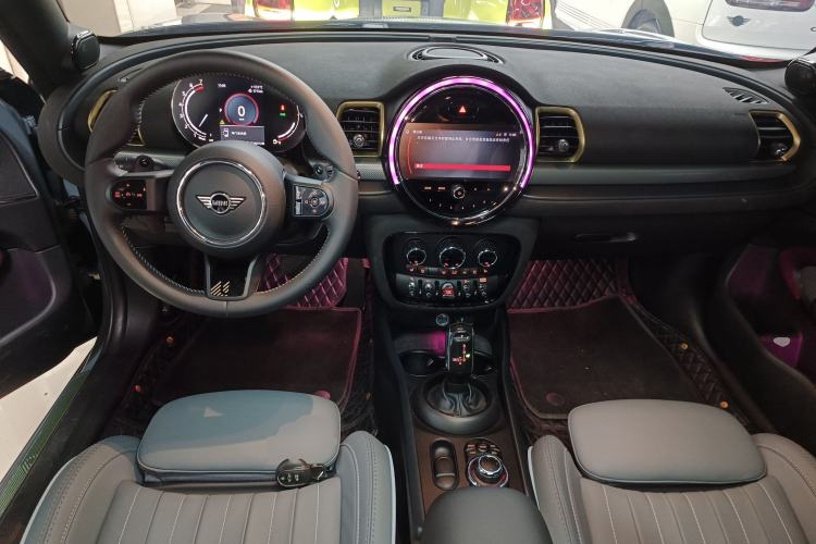 Used MINI Clubman 2023 2.0T COOPER S Free Spirit Special Edition Center Console