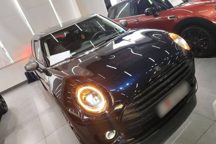 Used MINI Clubman 2023 1.5T COOPER Connoisseur Exterior 2