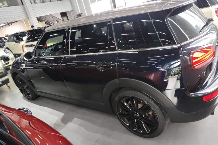 Used MINI Clubman 2023 1.5T COOPER Connoisseur Exterior 3
