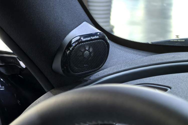 Used MINI Clubman 2023 Final Edition The Last Gentleman Commemorative Edition Exterior 5