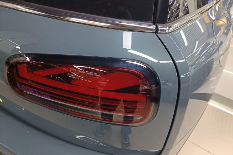 Used MINI Clubman 2023 2.0T COOPER S Free Spirit Special Edition Exterior 6