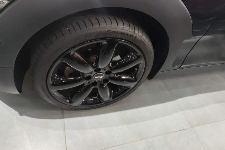 Used MINI Clubman 2023 1.5T COOPER Connoisseur Exterior 7