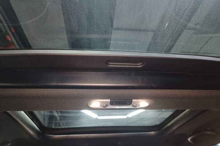 Used MINI Clubman 2023 2.0T COOPER S Free Spirit Special Edition Headliner