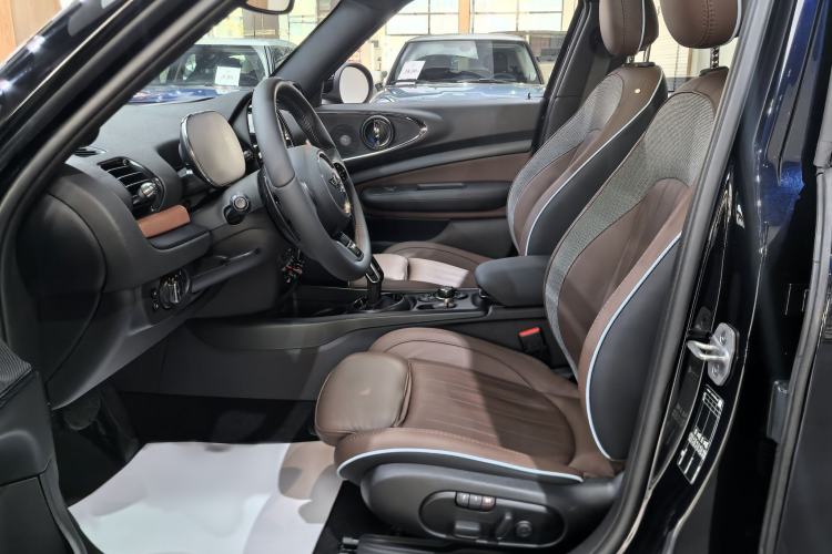 Used MINI Clubman 2023 Final Edition The Last Gentleman Commemorative Edition Interior 7
