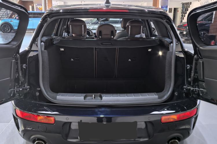 Used MINI Clubman 2023 Final Edition The Last Gentleman Commemorative Edition Interior 8
