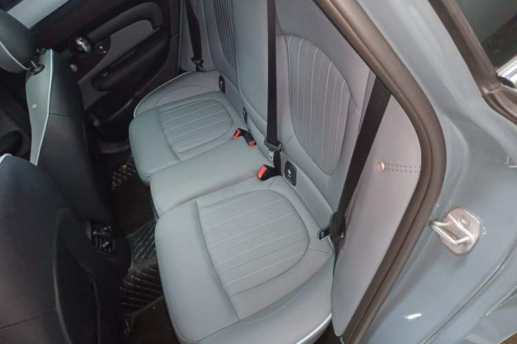 Used MINI Clubman 2023 2.0T COOPER S Free Spirit Special Edition Left Rear Seat