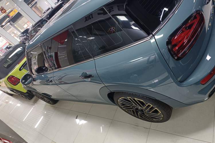 Used MINI Clubman 2023 2.0T COOPER S Free Spirit Special Edition Left Side