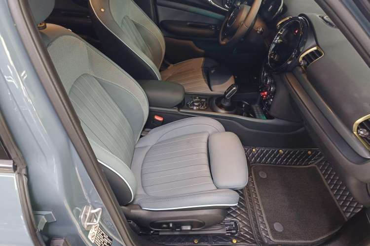 Used MINI Clubman 2023 2.0T COOPER S Free Spirit Special Edition Right Front Seat