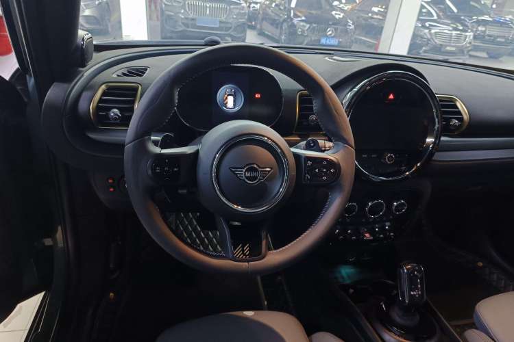 Used MINI Clubman 2023 2.0T COOPER S Free Spirit Special Edition Steering Wheel