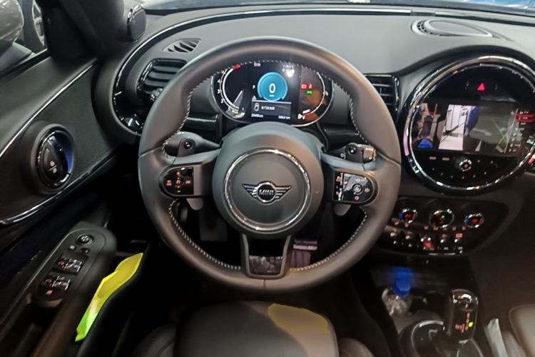 Used MINI Clubman 2023 Revised 2.0T COOPER S Connoisseur Steering Wheel