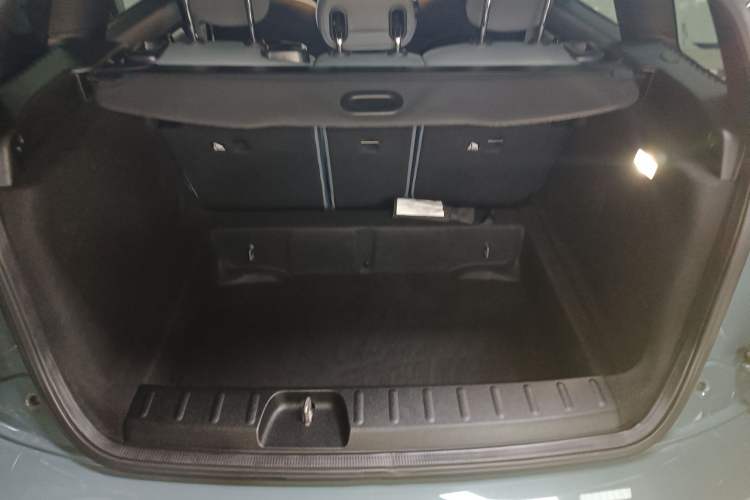 Used MINI Clubman 2023 2.0T COOPER S Free Spirit Special Edition Trunk