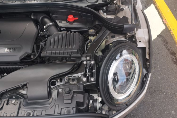 Used MINI Clubman 2023 Refresh 1.5T COOPER Connoisseur Engine Bay Left