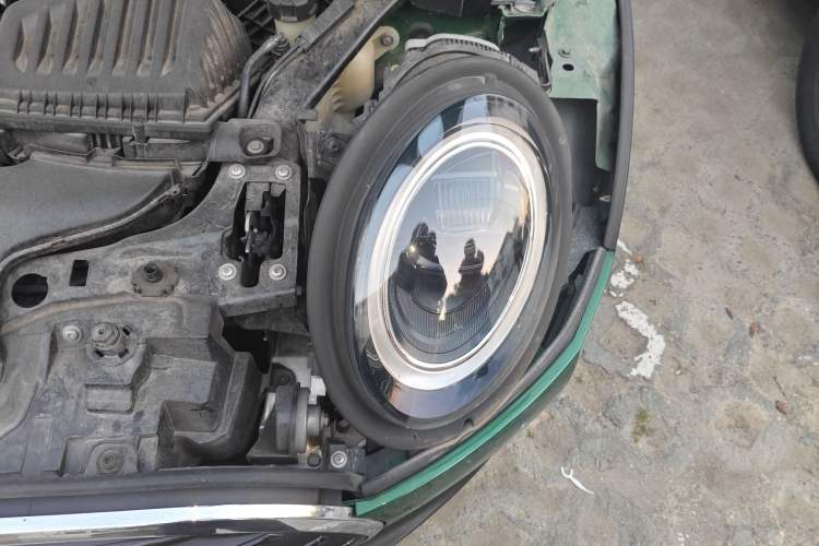 Used MINI Clubman 2023 Refresh 1.5T COOPER Connoisseur Engine Bay Left