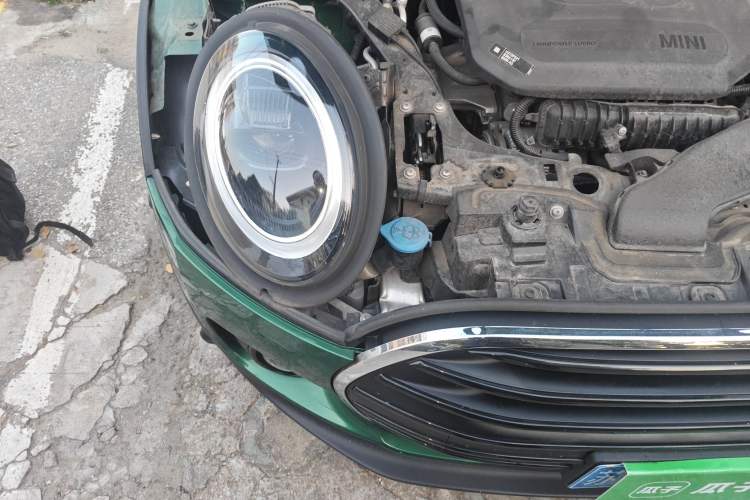 Used MINI Clubman 2023 Refresh 1.5T COOPER Connoisseur Engine Bay Right