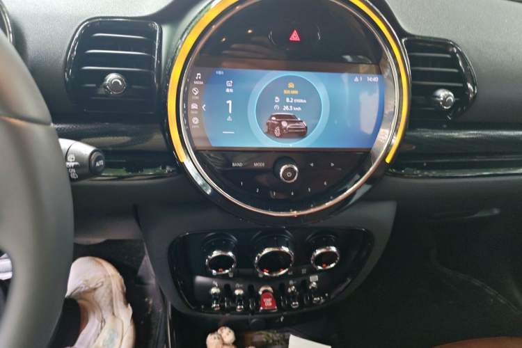 Used MINI Clubman 2023 1.5T COOPER Connoisseur Audio And AC Panel