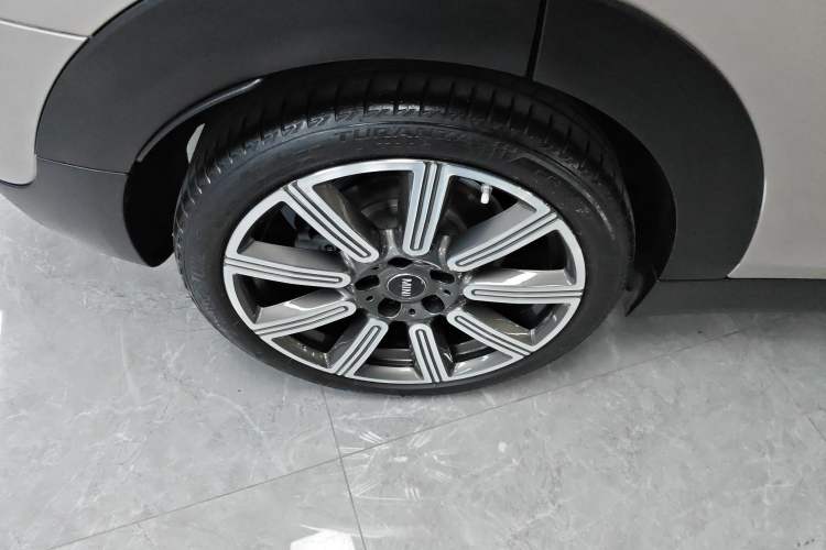 Used MINI Clubman 2023 Refresh 1.5T COOPER Connoisseur Exterior 5