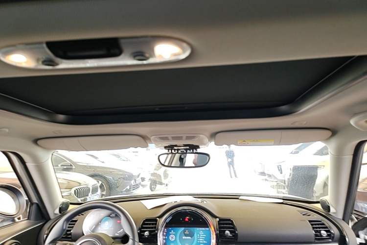Used MINI Clubman 2023 1.5T COOPER Connoisseur Headliner