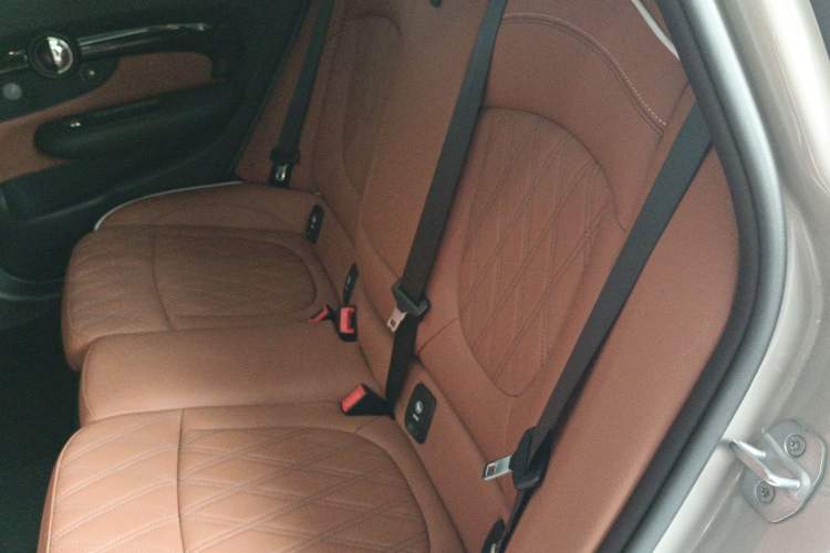 Used MINI Clubman 2023 Refresh 1.5T COOPER Connoisseur Left Rear Seat