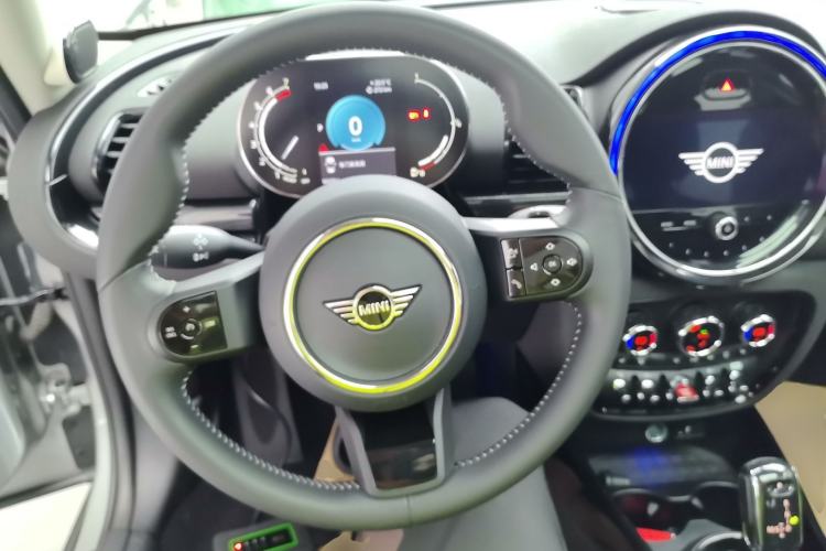 Used MINI Clubman 2023 Refresh 1.5T COOPER Connoisseur Steering Wheel