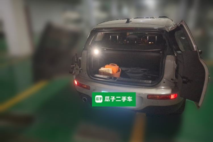 Used MINI Clubman 2023 Updated 1.5T COOPER Classic Edition Trunk