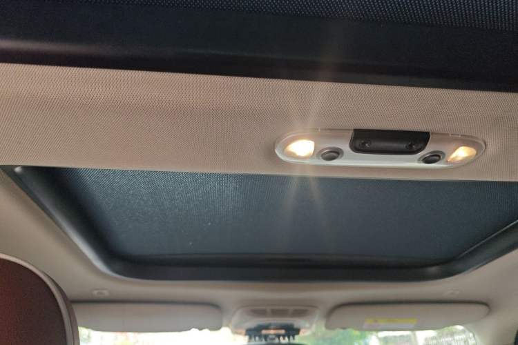Used MINI Clubman 2023 1.5T COOPER Connoisseur Headliner