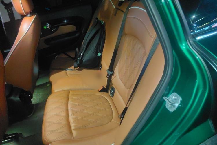 Used MINI Clubman 2023 2.0T COOPER S Connoisseur Interior 4