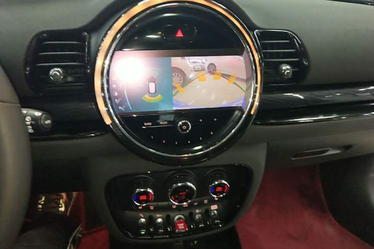 Used MINI Clubman 2023 2.0T COOPER S Connoisseur Audio And AC Panel