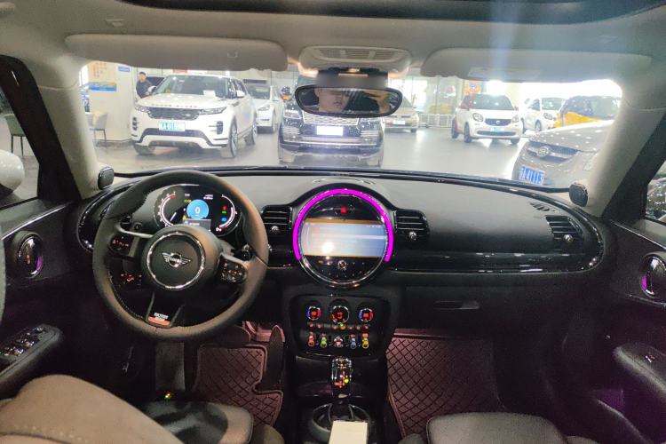 Used MINI Clubman 2023 2.0T COOPER S Limited Edition Arc Center Console