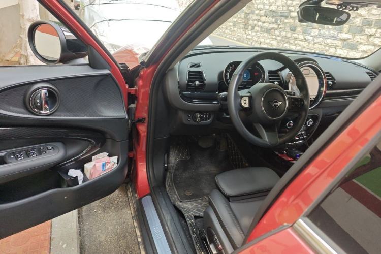 Used MINI Clubman 2023 1.5T COOPER Classic Edition Driver Seat